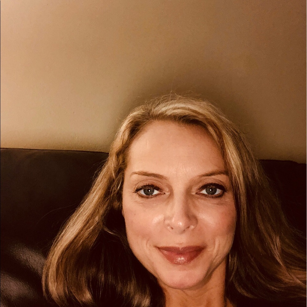 Meet your Posher, Lynette