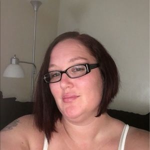 Meet your Posher, Tarra