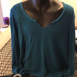 American Eagle shirt