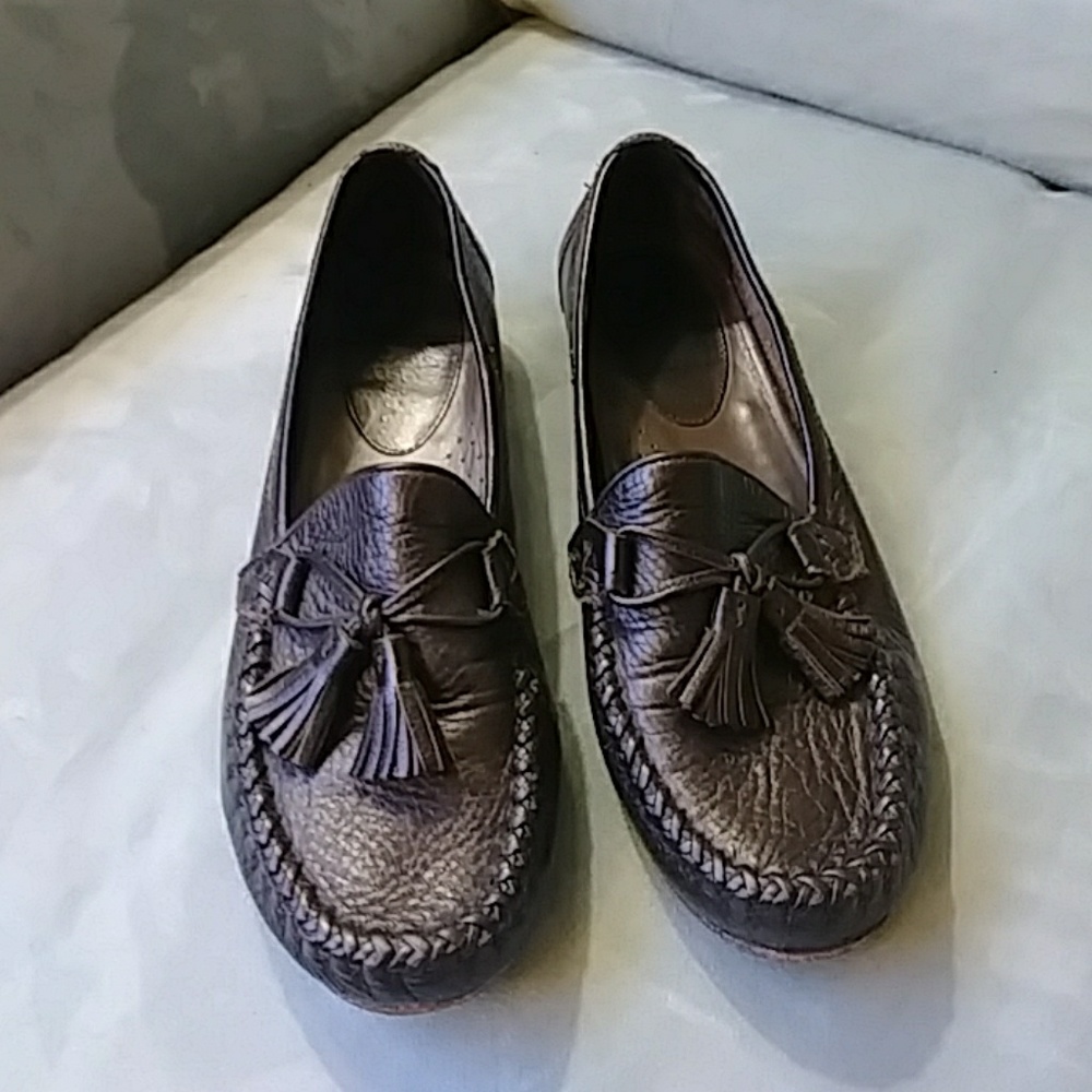 Cole Haan Choc Brown Loafers 6B