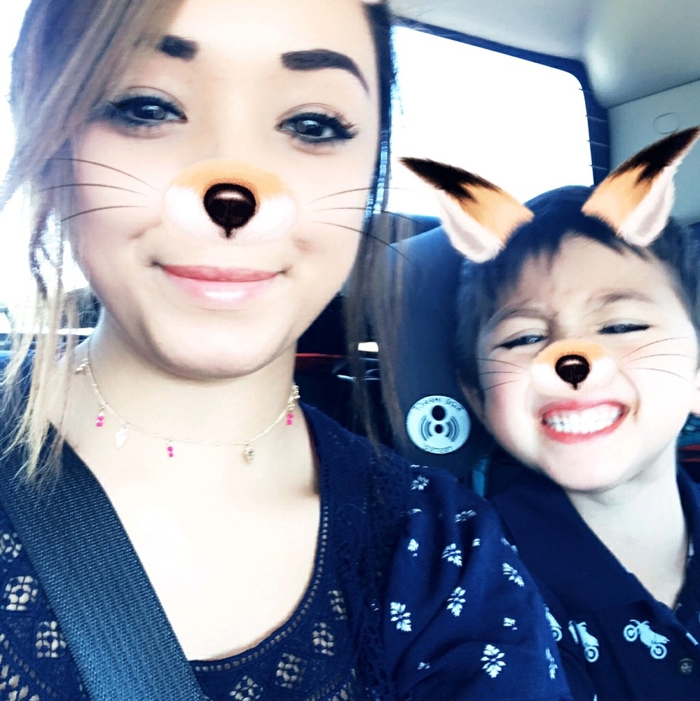 Meet your Posher, Cassandra