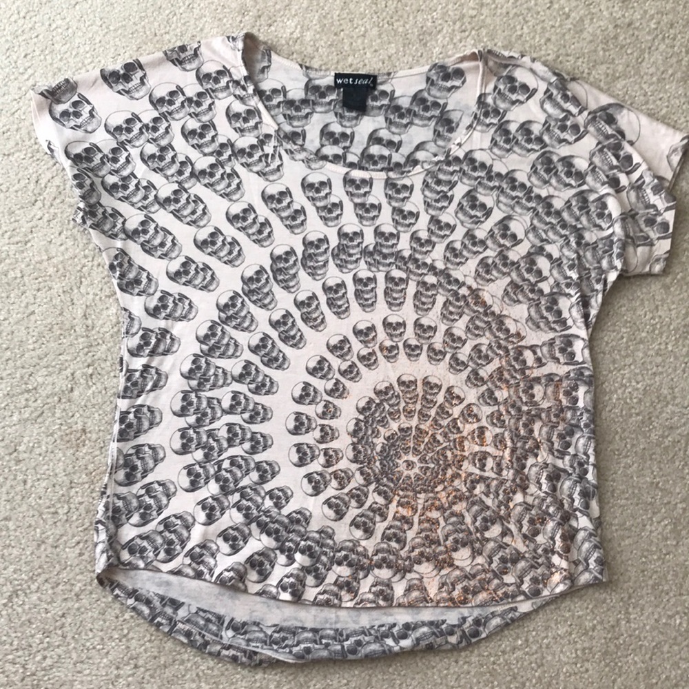 Skull Tee 💕
