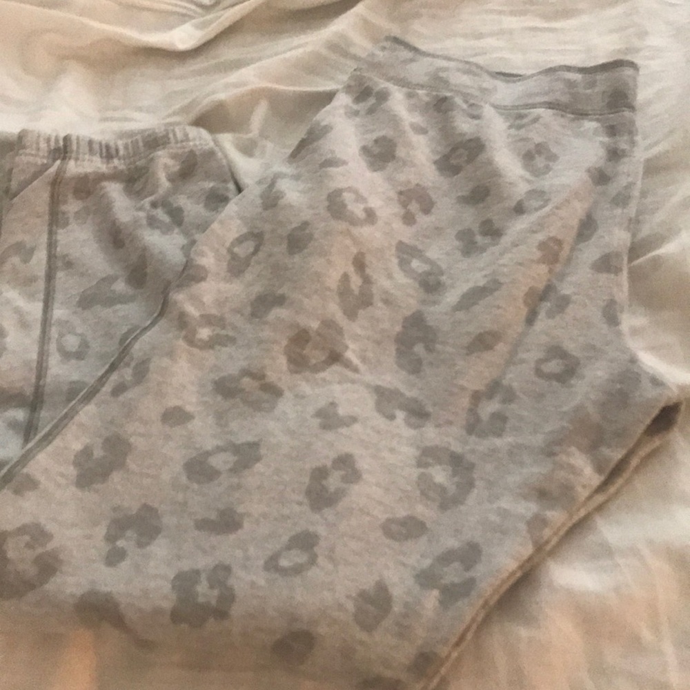 Old navy sweat pants