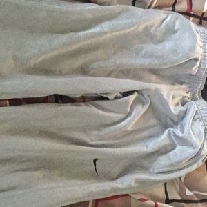 Black nike pants