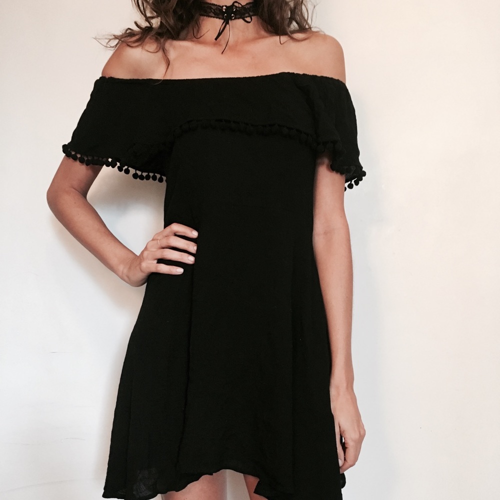 Nasty Gal Glamorous Black Off Shoulder Dress XS