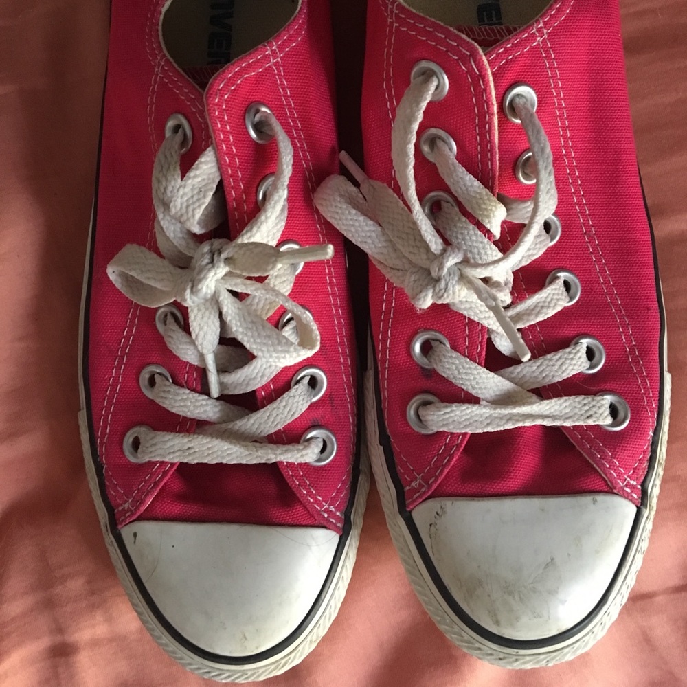 Pink Low Top Converse Sneakers