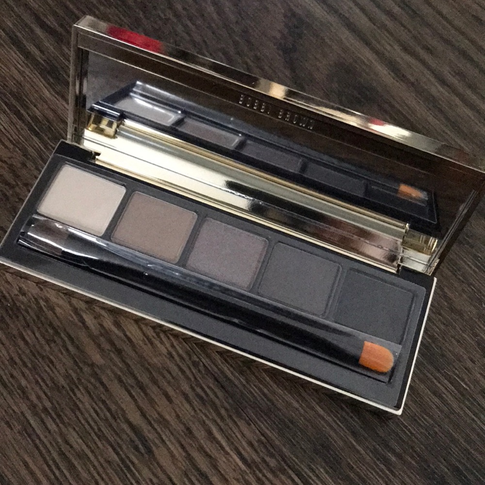 ✨NIB✨ Bobbi Brown Cool Dusk Pallette
