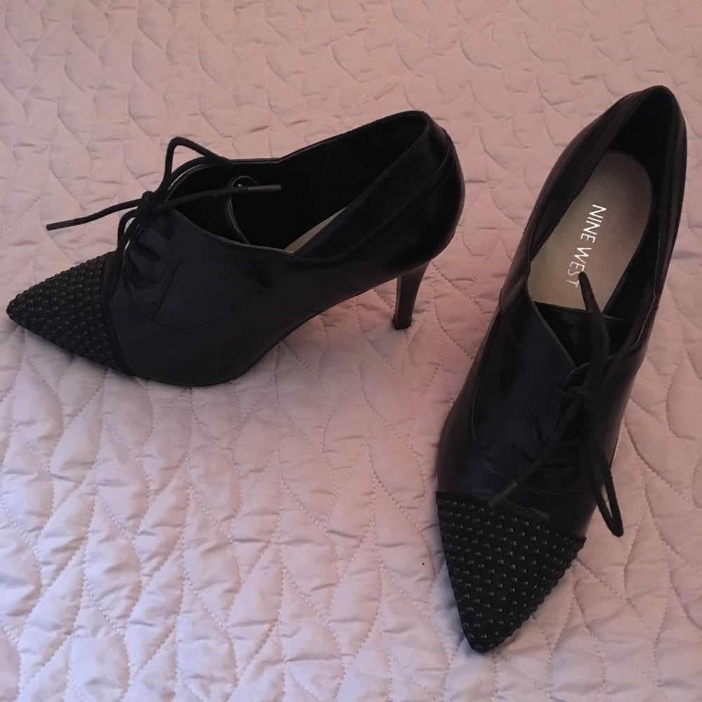 Black Nine West Heels Size 7.5