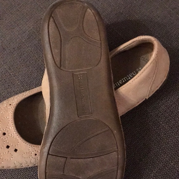 Naturalizer flats - Picture 2 of 3