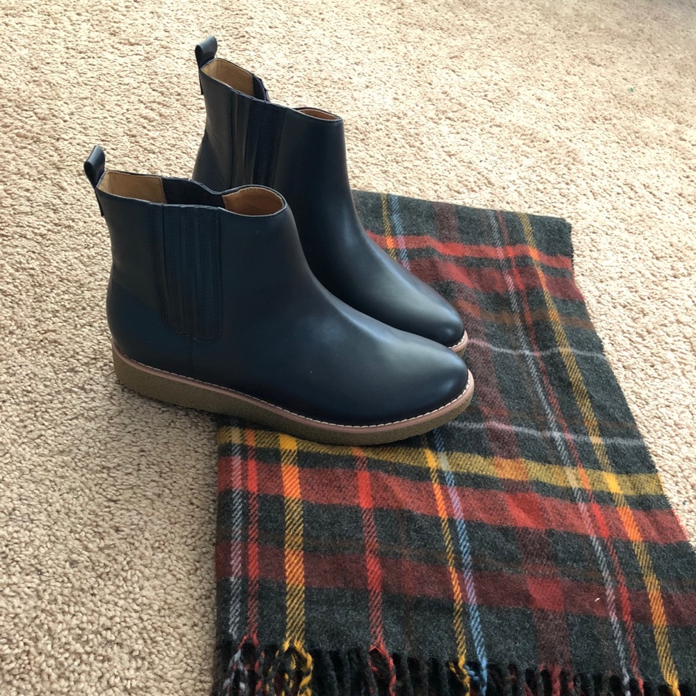 Urban outfitters booties