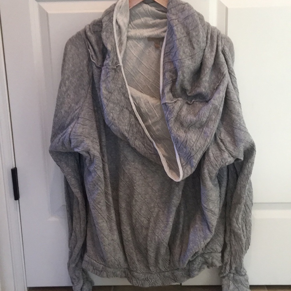 Cozy Pull Over - image 1