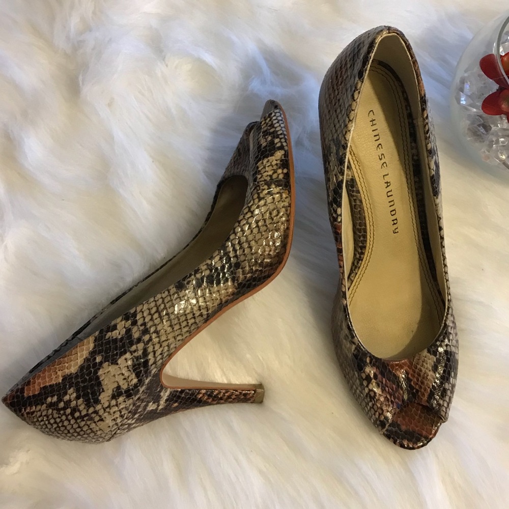 Chinese Launday heels