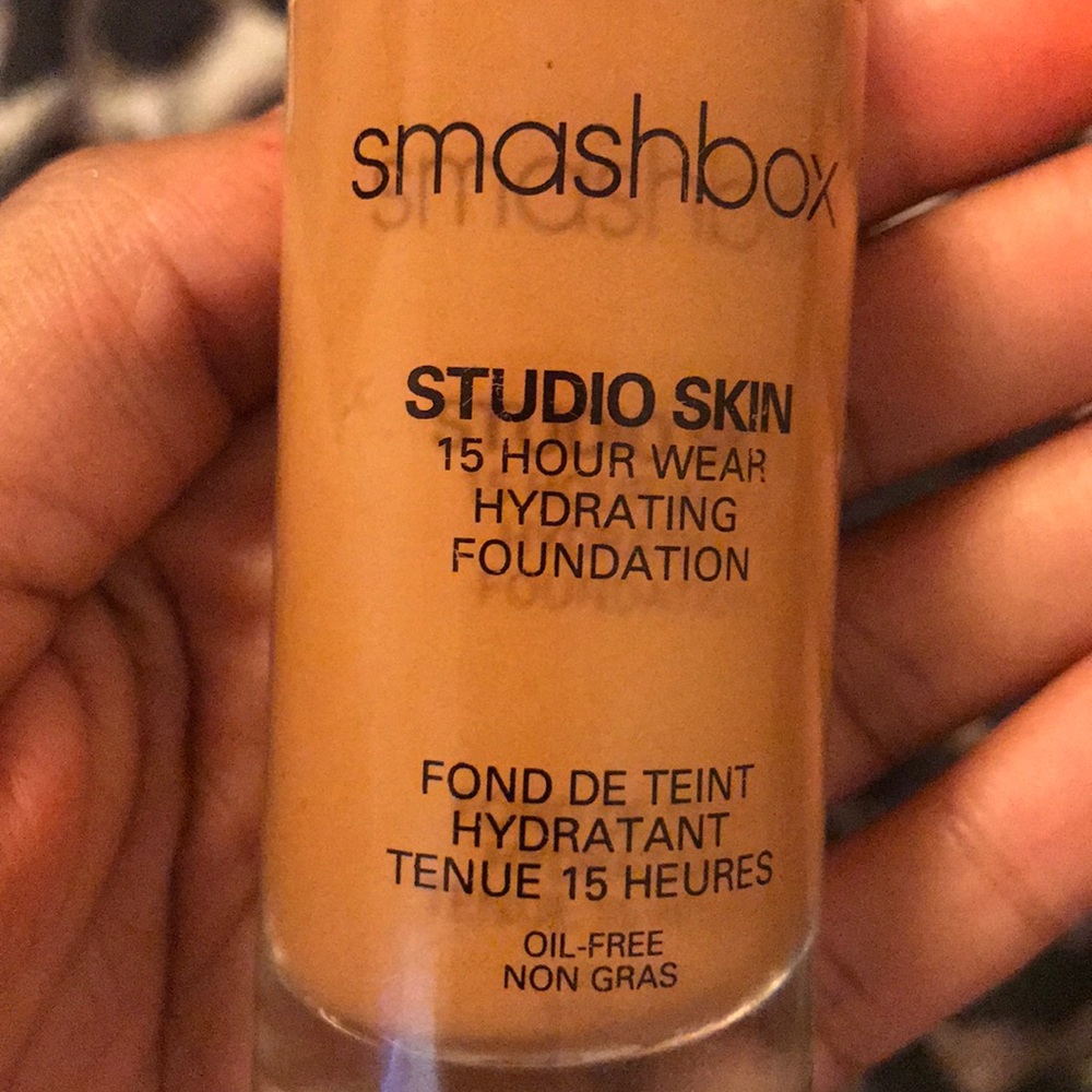Smashbox Hydrating Foundation