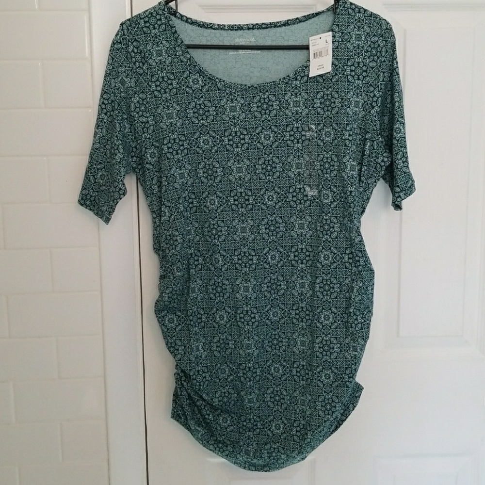 Motherhood 1/2 sleeve Top L NWT