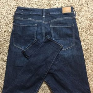 NWOT American Eagle Hi-Rise Jegging