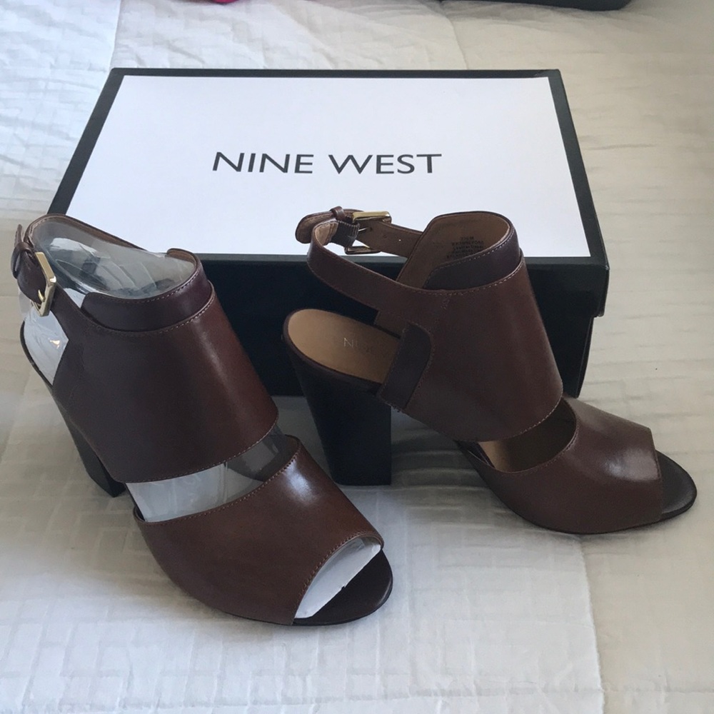 NWT Nine West Booties