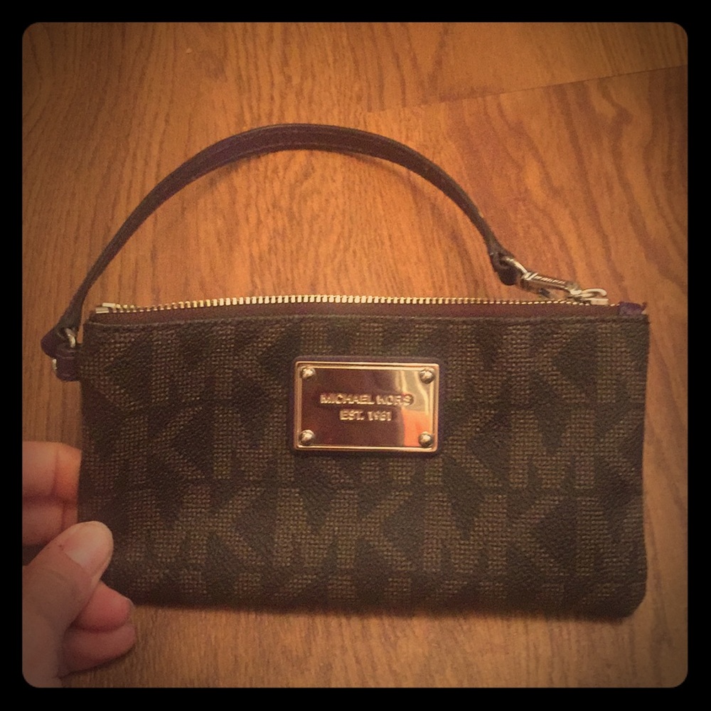 MK wristlet