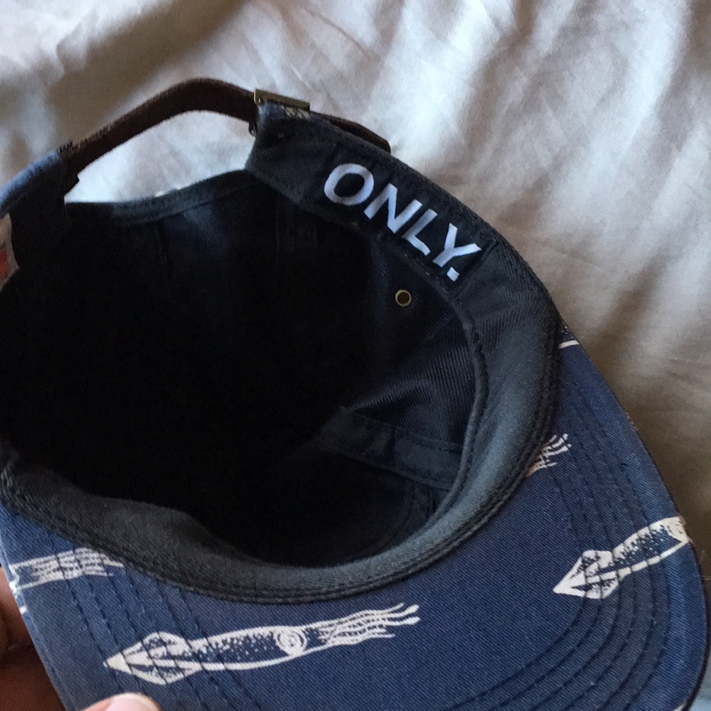 Only 5 Panel - Picture 3 of 3
