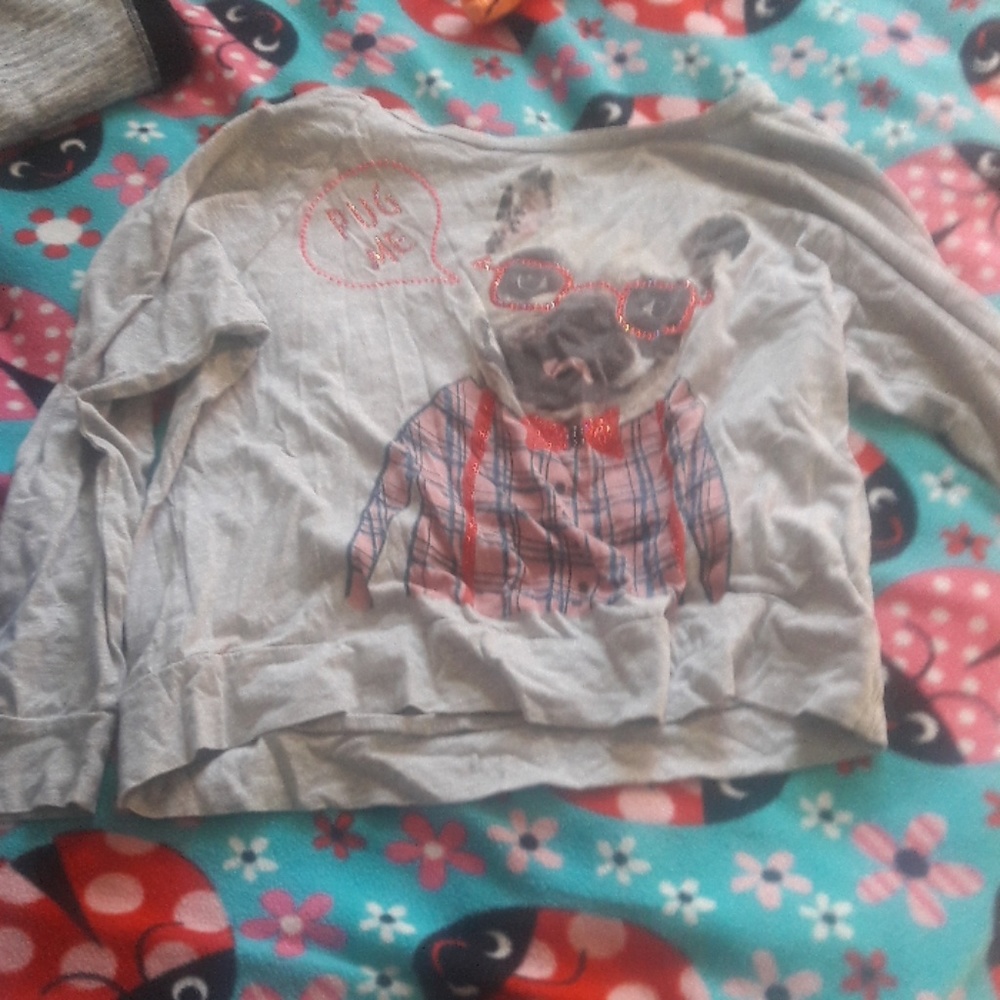 shirt with a dog on itdog