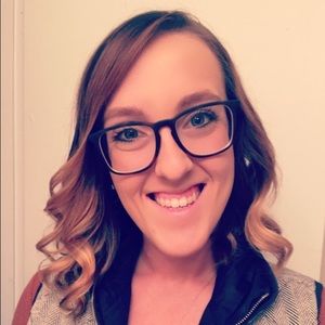 Meet your Posher, Haylee