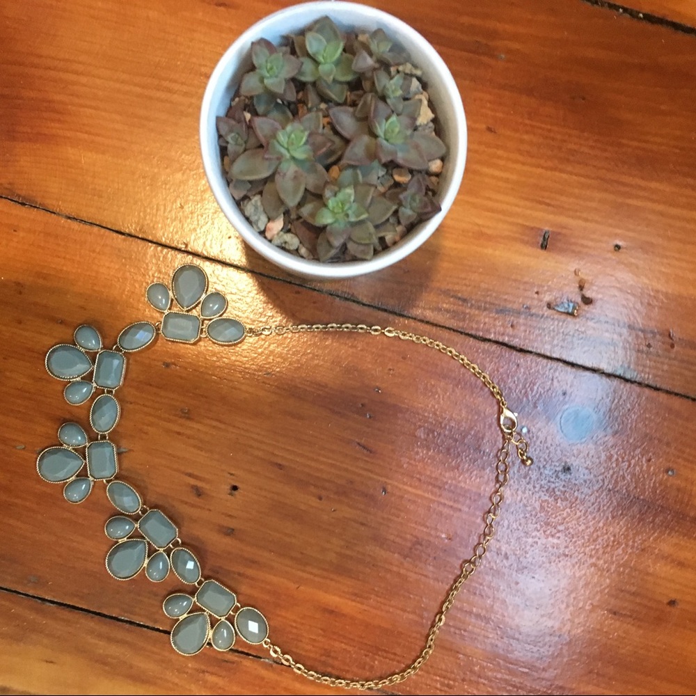 Statement necklace!
