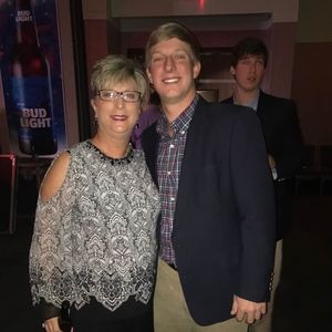 Meet your Posher, Lori