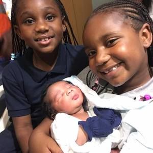 Meet your Posher, Tanika