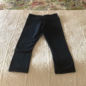 Lululemon wunder under cropped leggings