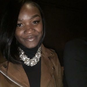 Meet your Posher, Jean