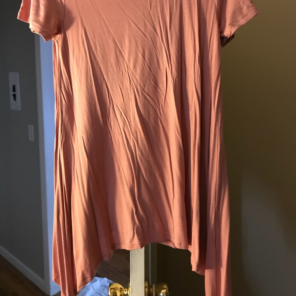 Pink flowy tee