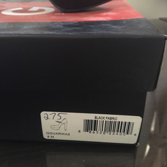G By Guess Varika Black new in box size 8 - Picture 5 of 6