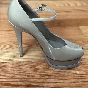 YSL TRIBUTE - NUDE PATENT LEATHER