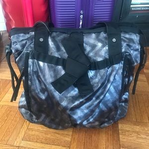 Lululemon bag