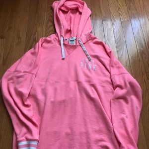 VS Pink sweatshirt