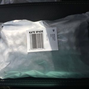 BNWT Kate Spade, Davies Mews, Stacy wallet!