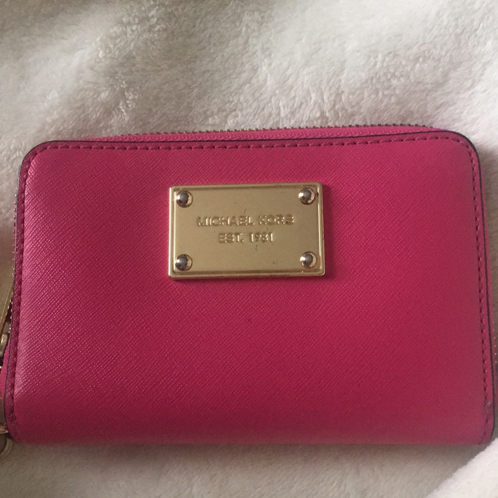 Michael Kors wristlet *price drop!!!