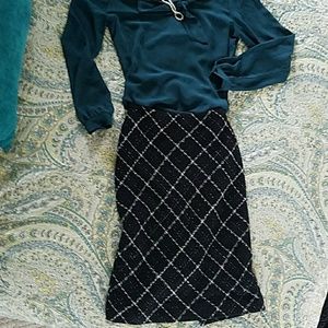 White House Black Market skirt