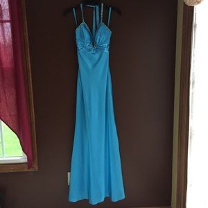 Stunning, Flirty Satiny Dress with Bling