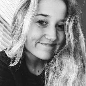 Meet your Posher, Hayley