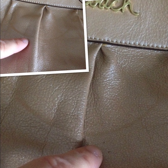 Metallic Shimmery tan Coach Ashley convertible bag - Picture 7 of 8