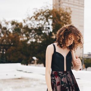 Meet your Posher, Leah