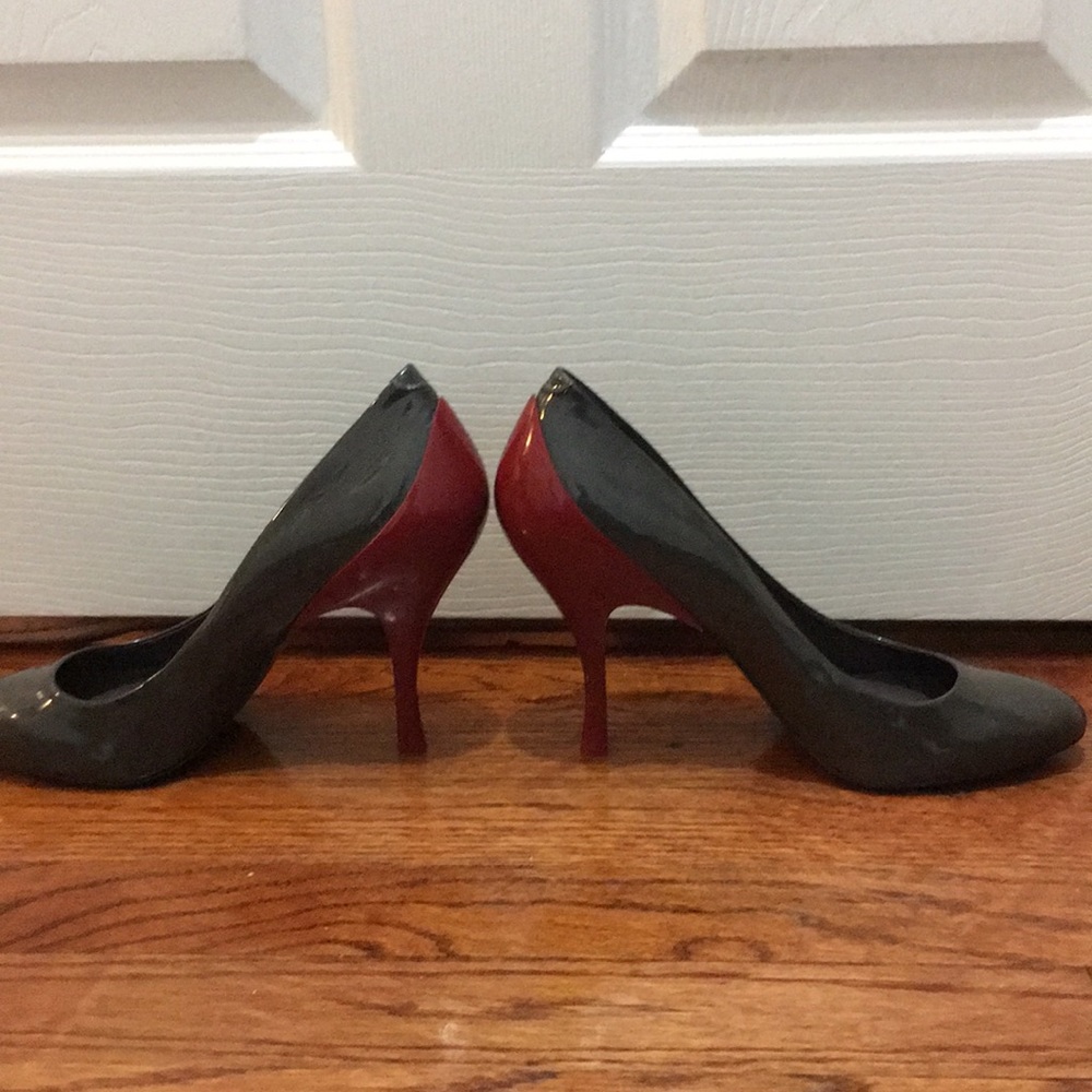 Pour la victorie pumps