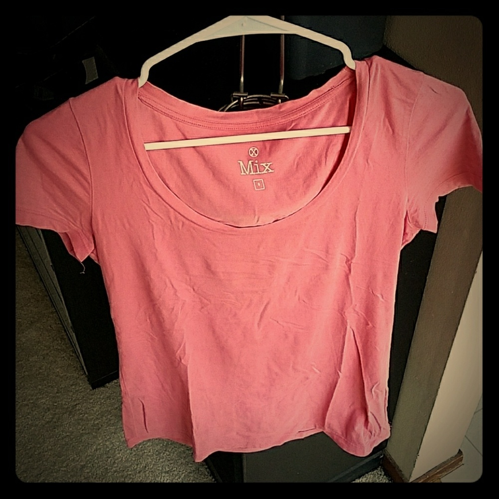 Mix brand pink scoop-neck tee