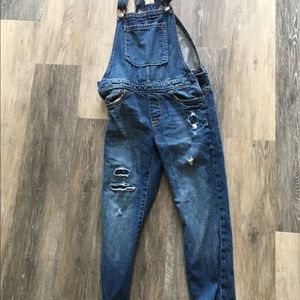 Gap girls overalls!