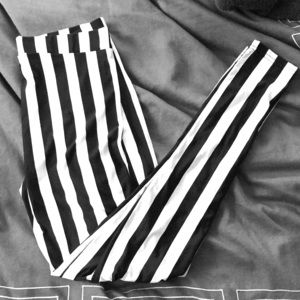 Beetlejuice Leggings