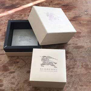 Burberry full watch box