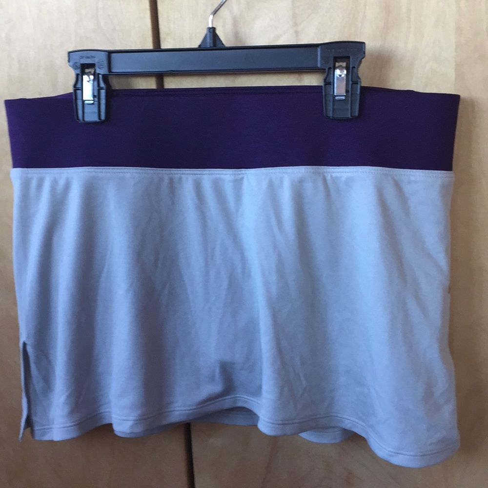 NIKE Running tennis skort skirt NWT Med