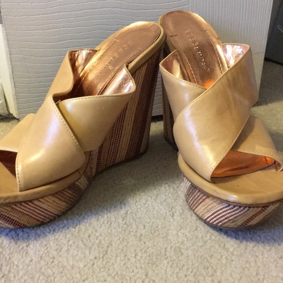 BCBGeneration orange & tan wedges! - Picture 1 of 6