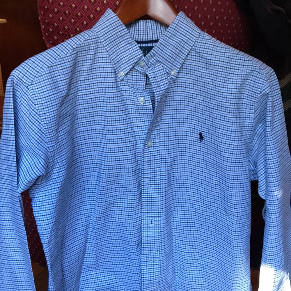 Long sleeve button down classic fit