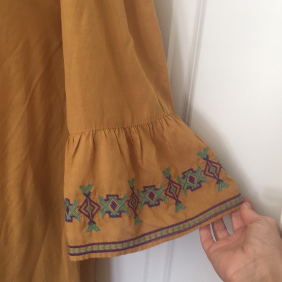 Umgee mustard off the shoulder dress - Picture 3 of 4